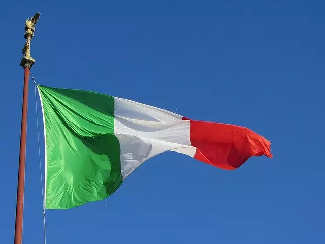 Determinazione dei nuovi contributi amministrativi in materia di domande di riconoscimento della cittadinanza italiana, di certificati e/o estratti di stato civile formati da oltre un secolo.